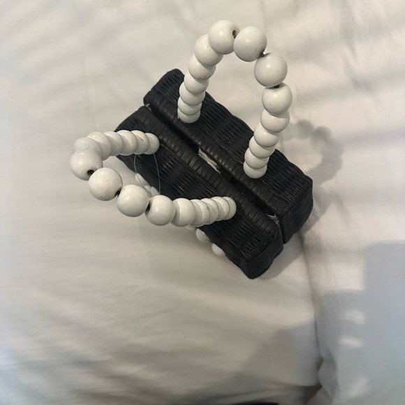 Bali Beaded Straw Black and White Woven Handbag Satchel - Picture 7 of 15